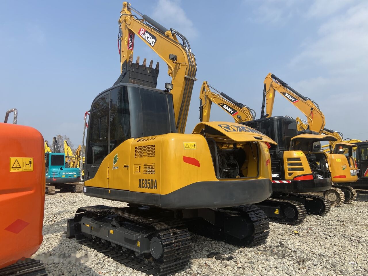 Bager guseničar XCMG XE85DA: slika 9