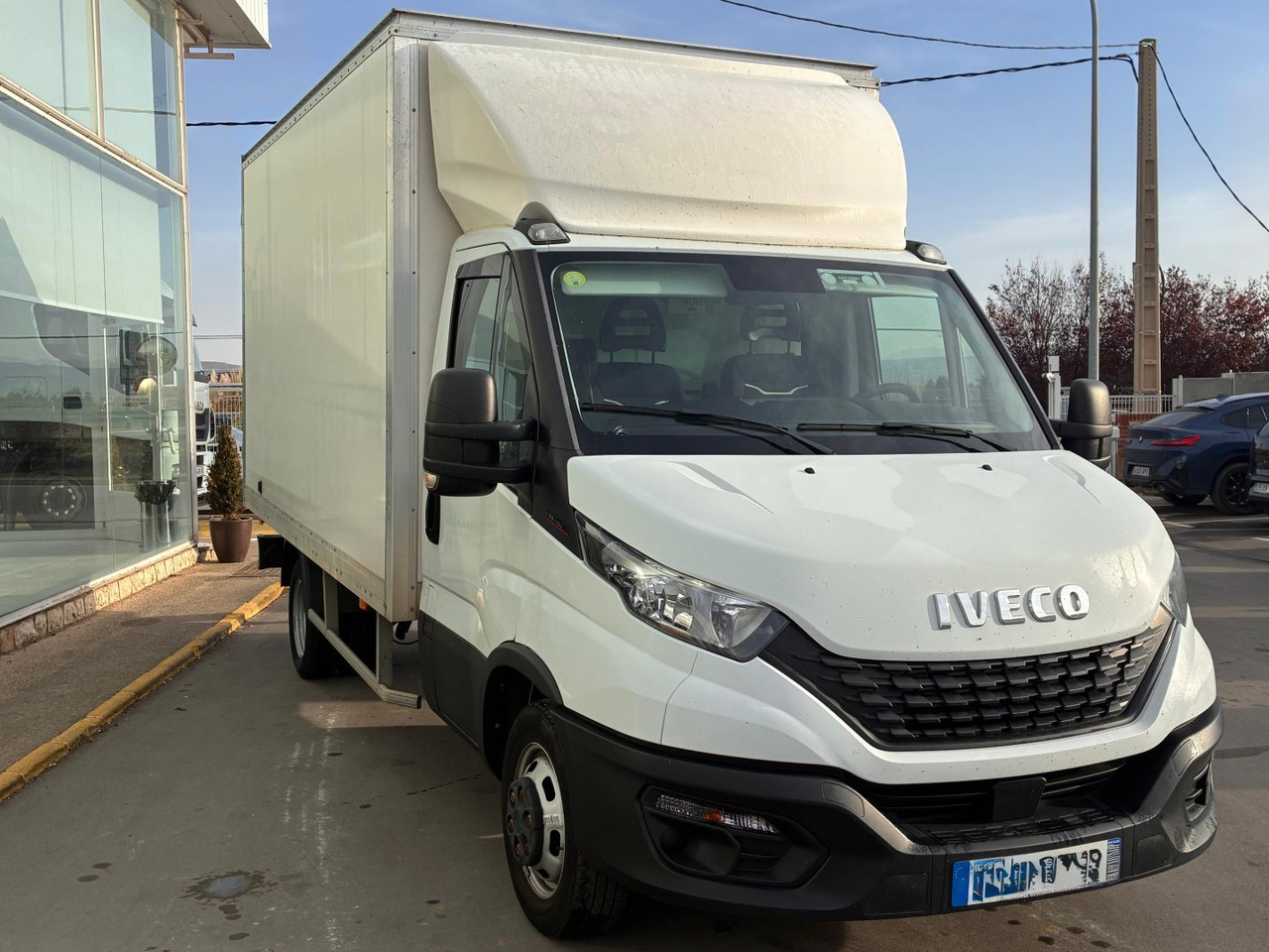 Caja cerrada IVECO 35C16 3.0 20m3 con puertas traseras - Dostavno vozilo sa zatvorenim sandukom: slika 3 Caja cerrada IVECO 35C16 3.0 20m3 con puertas traseras - Dostavno vozilo sa zatvorenim sandukom: slika 3