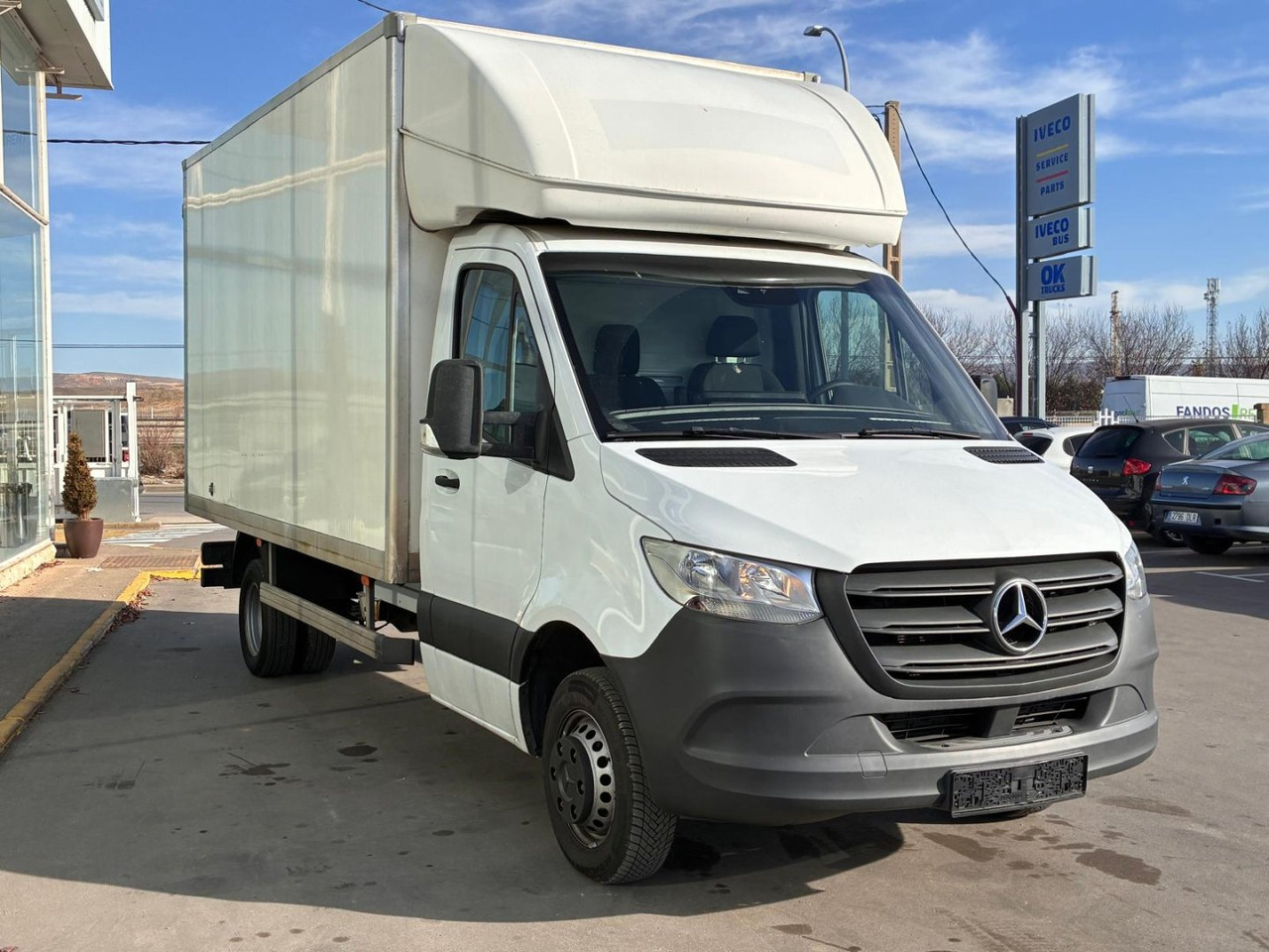 Caja cerrada Mercedes Sprinter 514 20m3 con puertas traseras - Dostavno vozilo sa zatvorenim sandukom: slika 3 Caja cerrada Mercedes Sprinter 514 20m3 con puertas traseras - Dostavno vozilo sa zatvorenim sandukom: slika 3