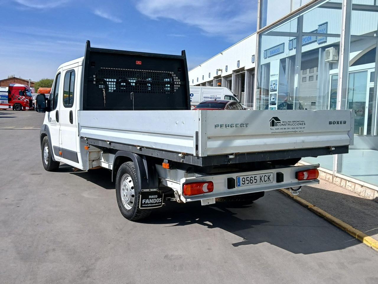 Chasis Peugeot BOXER - Dostavno vozilo s ravnom platformom, Dostavno vozilo sa duplom kabinom: slika 4 Chasis Peugeot BOXER - Dostavno vozilo s ravnom platformom, Dostavno vozilo sa duplom kabinom: slika 4