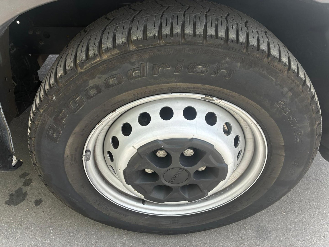 Lizing Furgón IVECO 35S14 V 12m3 Furgón IVECO 35S14 V 12m3: slika 13 Lizing Furgón IVECO 35S14 V 12m3 Furgón IVECO 35S14 V 12m3: slika 13