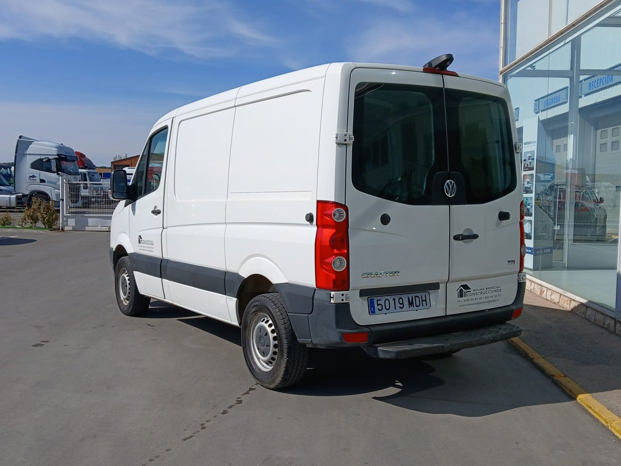Furgón Volkswagen CRAFTER 2.4 105 CV - Furgon: slika 4 Furgón Volkswagen CRAFTER 2.4 105 CV - Furgon: slika 4