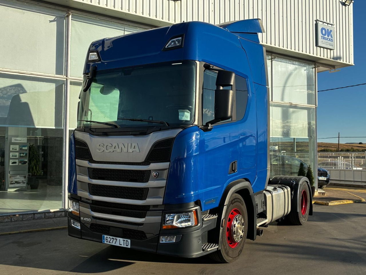 Cabeza Tractora Scania R450 AUTOMATICO-INTARDER - Tegljač: slika 1 Cabeza Tractora Scania R450 AUTOMATICO-INTARDER - Tegljač: slika 1