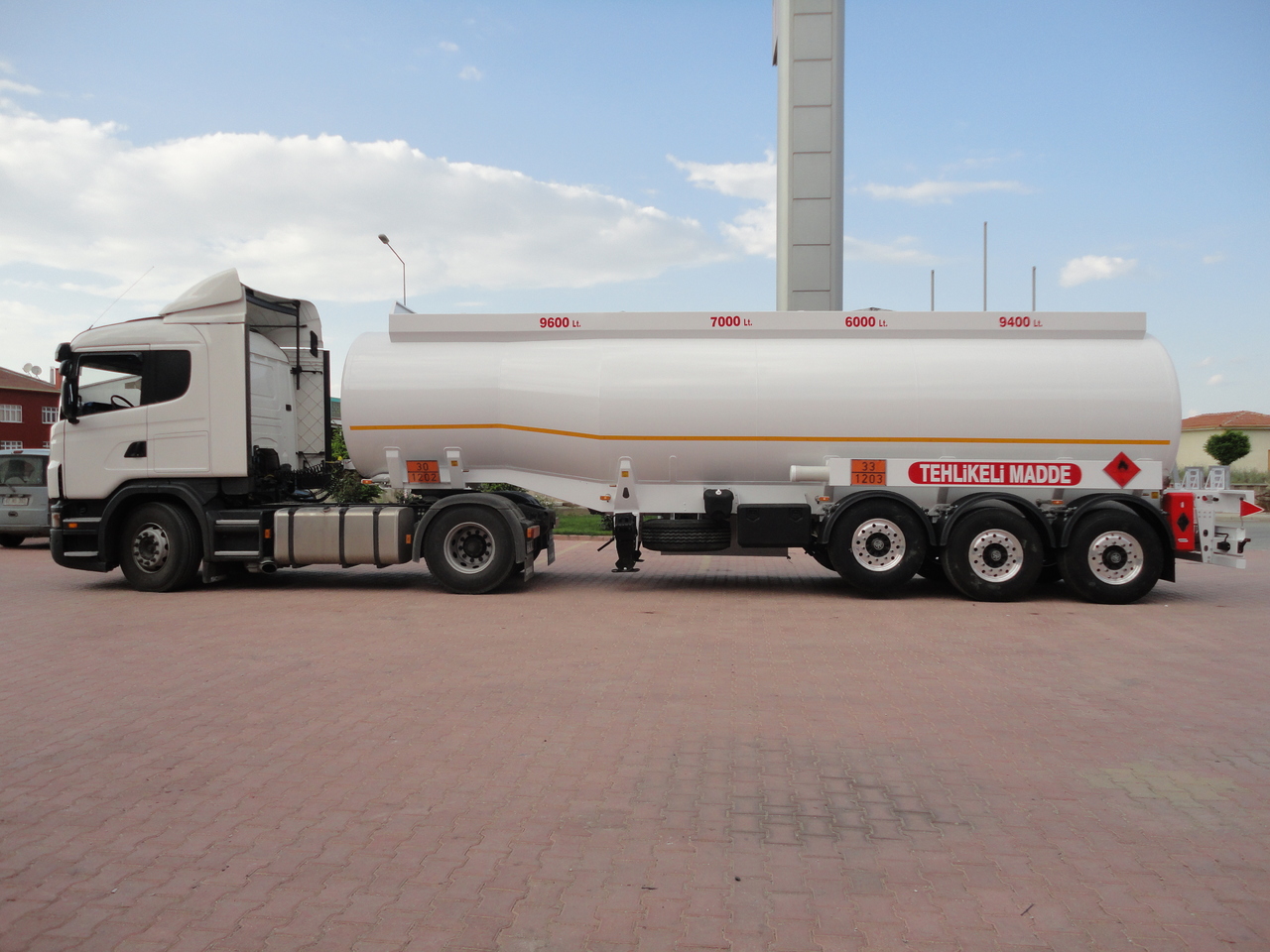 NURSAN Steel Tanker - Poluprikolica cisterna: slika 3 NURSAN Steel Tanker - Poluprikolica cisterna: slika 3