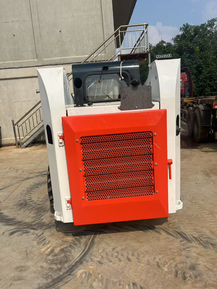 BOBCAT S18 S450 S550 T770 - Mini utovarivač: slika 4 BOBCAT S18 S450 S550 T770 - Mini utovarivač: slika 4