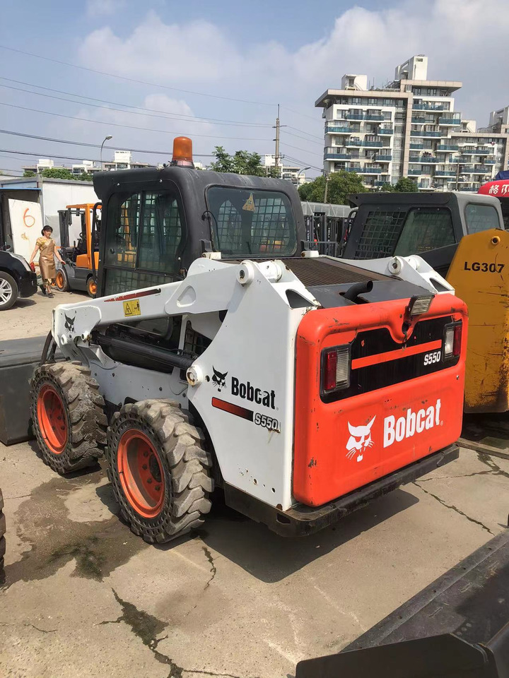 BOBCAT S550 - Mini utovarivač: slika 3 BOBCAT S550 - Mini utovarivač: slika 3