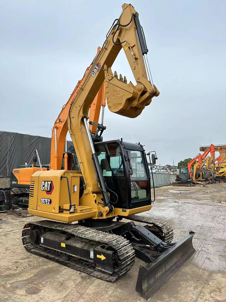 CAT 307E2 - Mini bager: slika 2 CAT 307E2 - Mini bager: slika 2