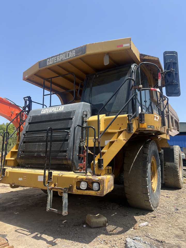 CAT 773F MINING DUMP TRUCK - Kiper sa krutom šasijom/ Kiper za kamen: slika 3 CAT 773F MINING DUMP TRUCK - Kiper sa krutom šasijom/ Kiper za kamen: slika 3