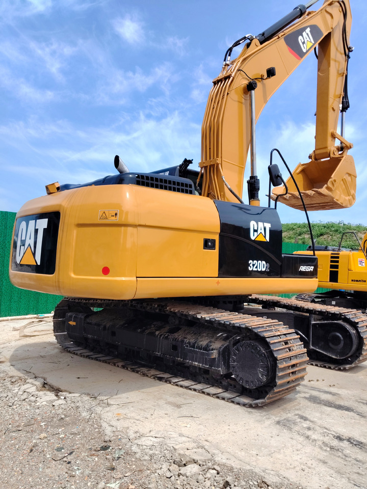 CATERPILLAR 320D2 L CAT 320D2L WITH C7.1 ENGINE - Bager guseničar: slika 3 CATERPILLAR 320D2 L CAT 320D2L WITH C7.1 ENGINE - Bager guseničar: slika 3