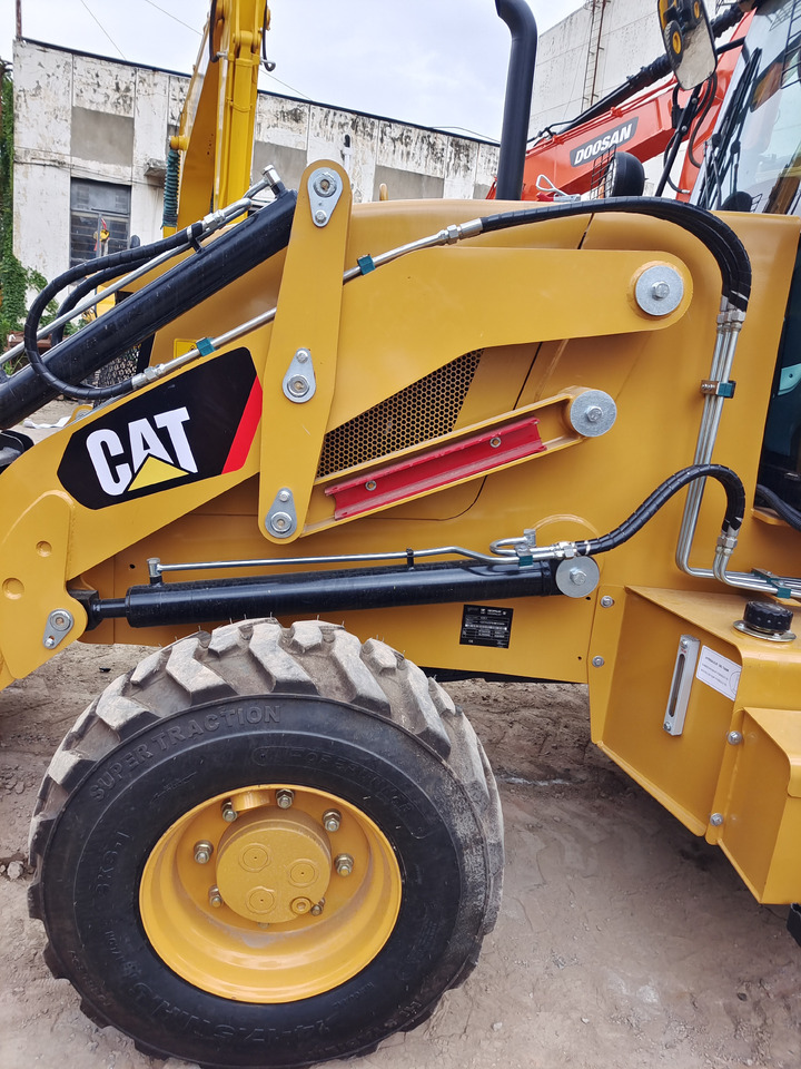 CATERPILLAR 420F CAT BRAND NEW - Bager utovarivač: slika 2 CATERPILLAR 420F CAT BRAND NEW - Bager utovarivač: slika 2