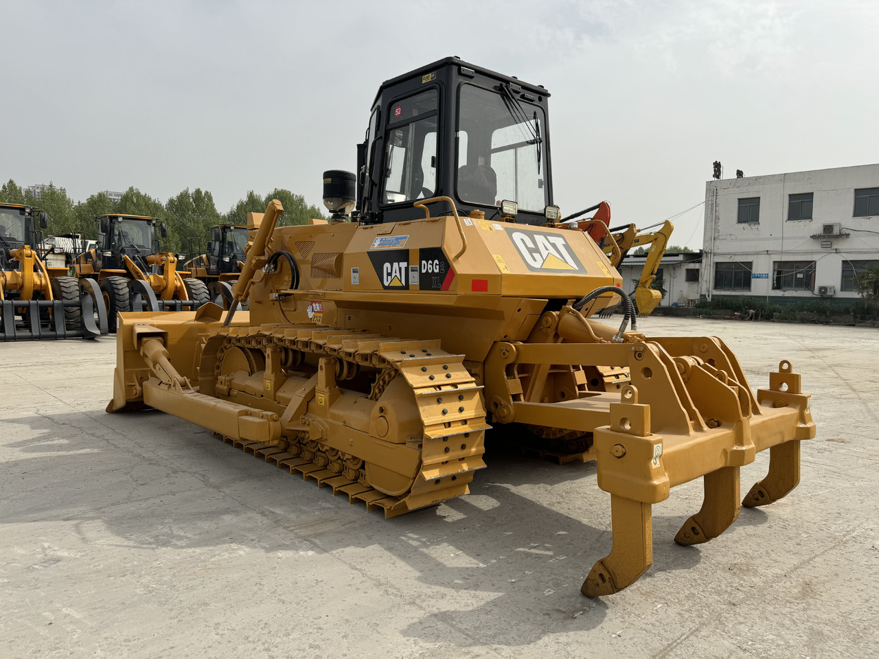 CATERPILLAR D6G CAT - Buldožer: slika 3 CATERPILLAR D6G CAT - Buldožer: slika 3