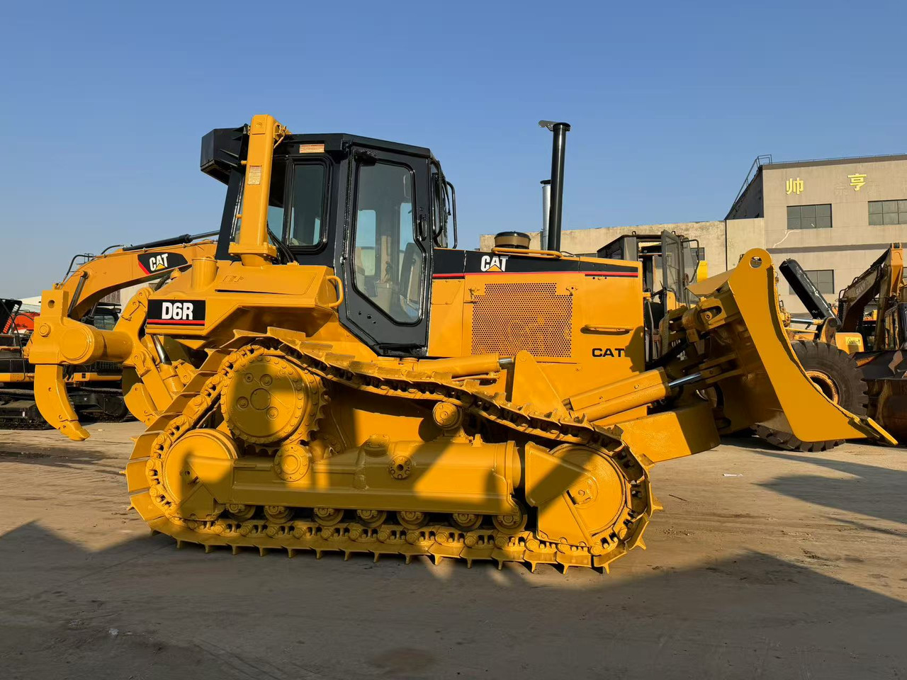CATERPILLAR D6R CAT D 6 R D6G D7G - Buldožer: slika 4 CATERPILLAR D6R CAT D 6 R D6G D7G - Buldožer: slika 4