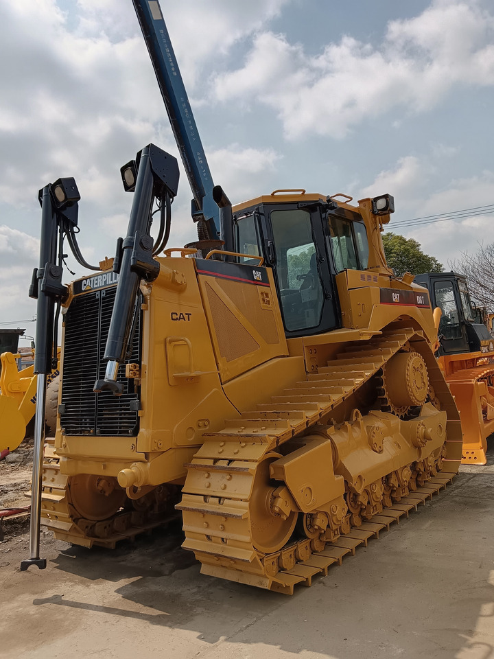 CATERPILLAR D8T CAT D 8 T D8R D8N - Buldožer: slika 2 CATERPILLAR D8T CAT D 8 T D8R D8N - Buldožer: slika 2