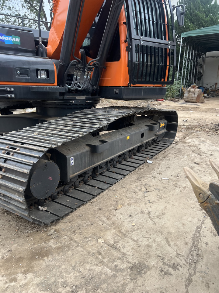 DEVELON DX225LCA - Bager guseničar: slika 4 DEVELON DX225LCA - Bager guseničar: slika 4