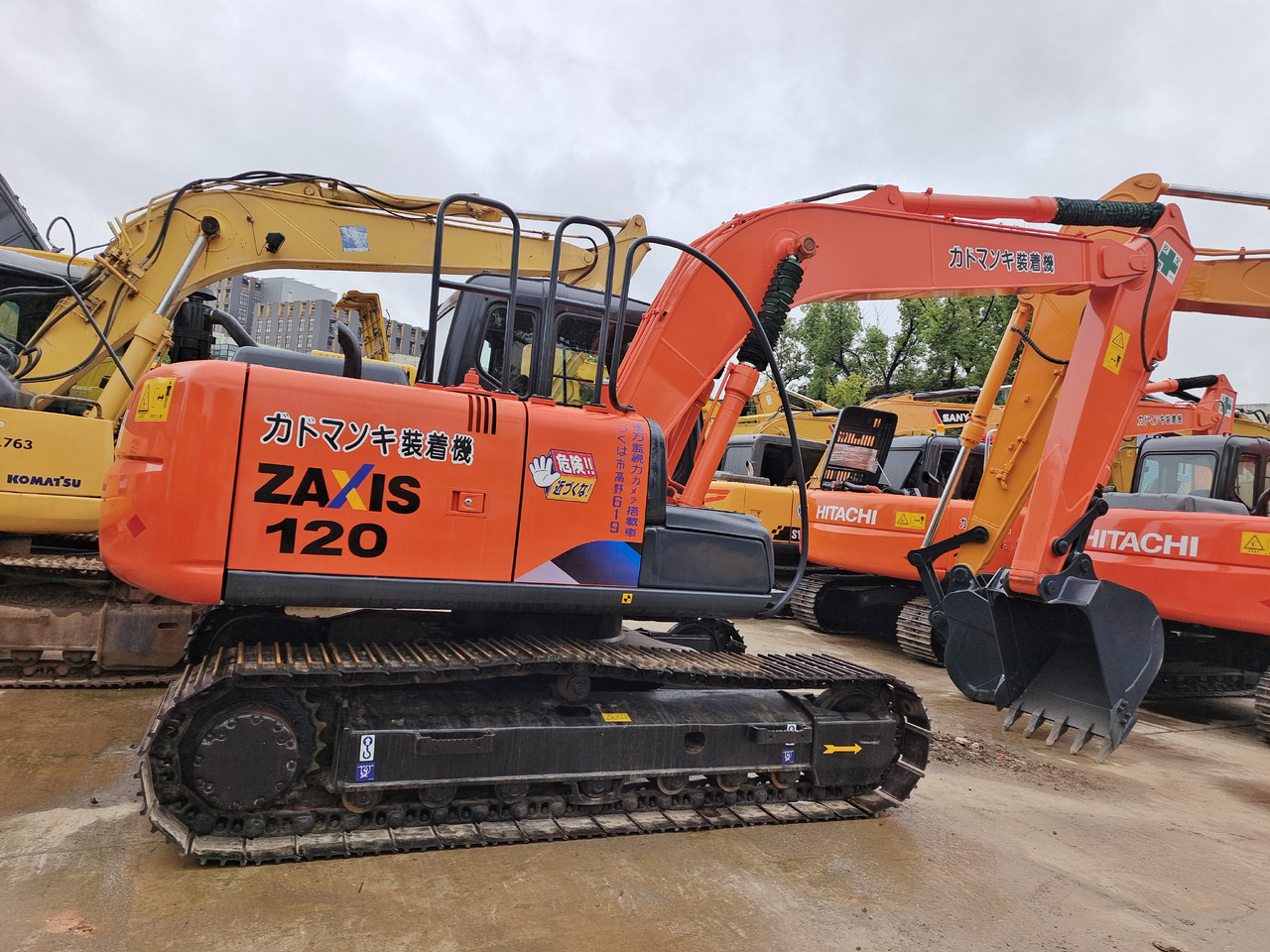 HITACHI ZX 120 Hitachi ZAXIS 120 - Bager guseničar: slika 1 HITACHI ZX 120 Hitachi ZAXIS 120 - Bager guseničar: slika 1