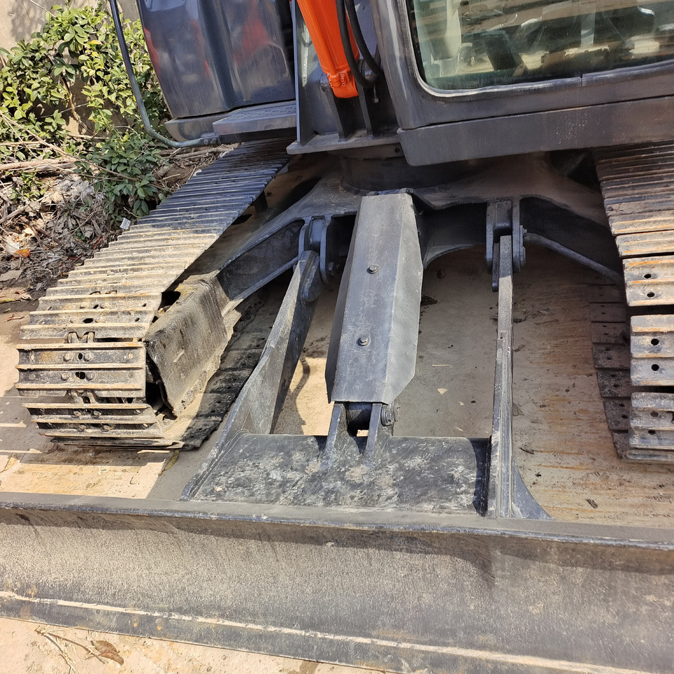 HITACHI ZX70 Hitachi ZAXIS70 - Mini bager: slika 5 HITACHI ZX70 Hitachi ZAXIS70 - Mini bager: slika 5