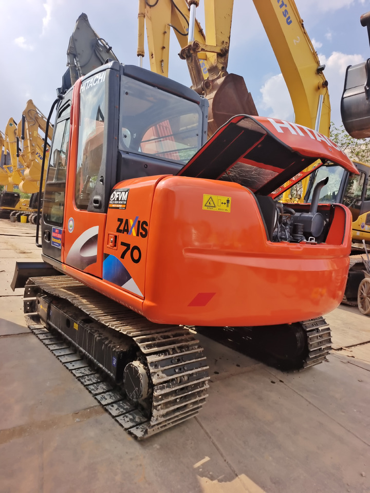 HITACHI ZX70 ZAXIS 70 - Mini bager: slika 2 HITACHI ZX70 ZAXIS 70 - Mini bager: slika 2