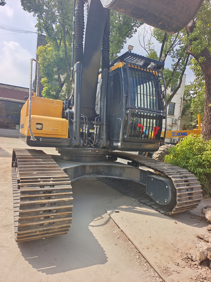 HYUNDAI 220 WITH 4 CAMERAS REVIEW REVERSE HX220HD HX225HD 220LC-9S - Bager guseničar: slika 5 HYUNDAI 220 WITH 4 CAMERAS REVIEW REVERSE HX220HD HX225HD 220LC-9S - Bager guseničar: slika 5