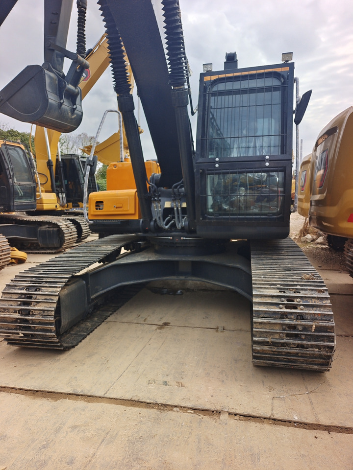 HYUNDAI HX220HD - Bager guseničar: slika 4 HYUNDAI HX220HD - Bager guseničar: slika 4