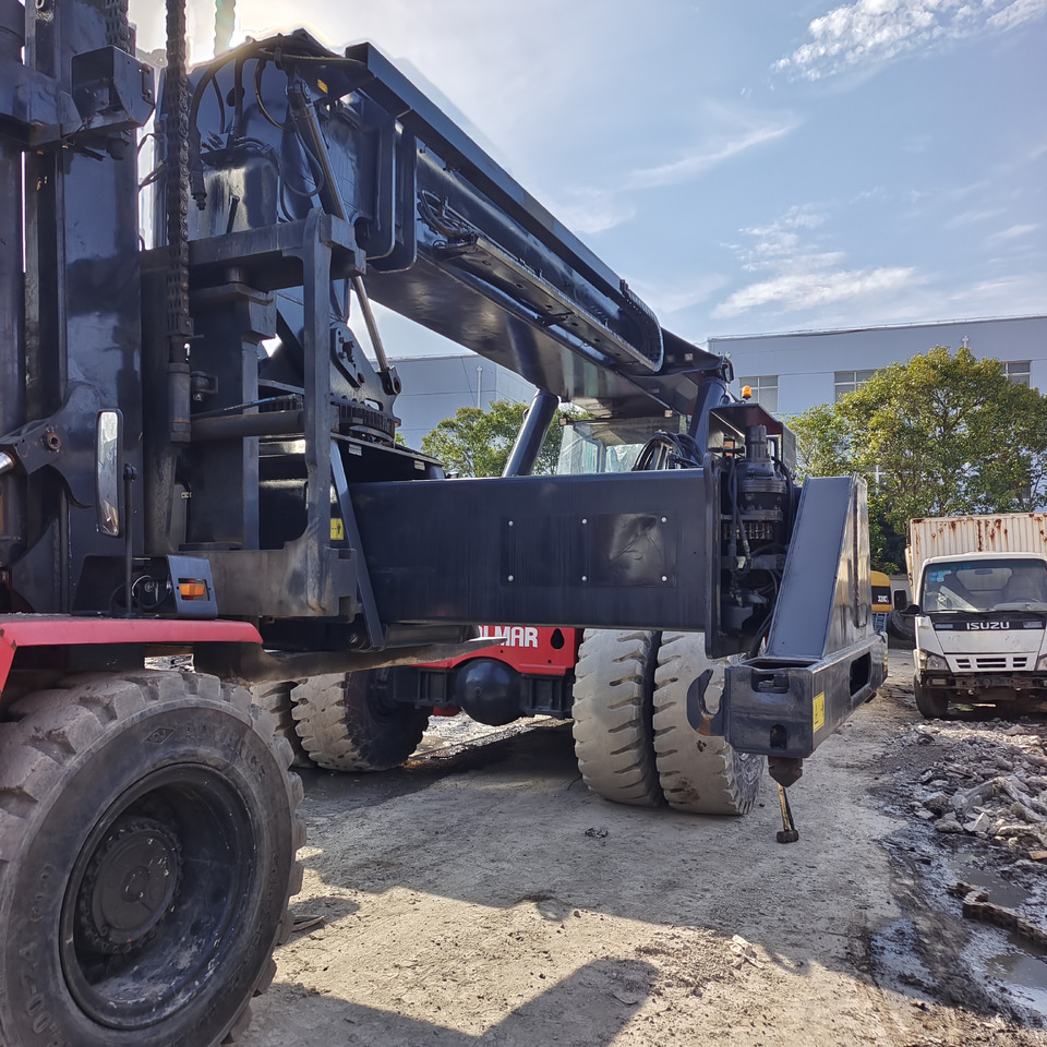 KALMAR DRT450 45 TON DRF 450 DRU450 DRD 450 - Dizalica za kontejnere: slika 3 KALMAR DRT450 45 TON DRF 450 DRU450 DRD 450 - Dizalica za kontejnere: slika 3