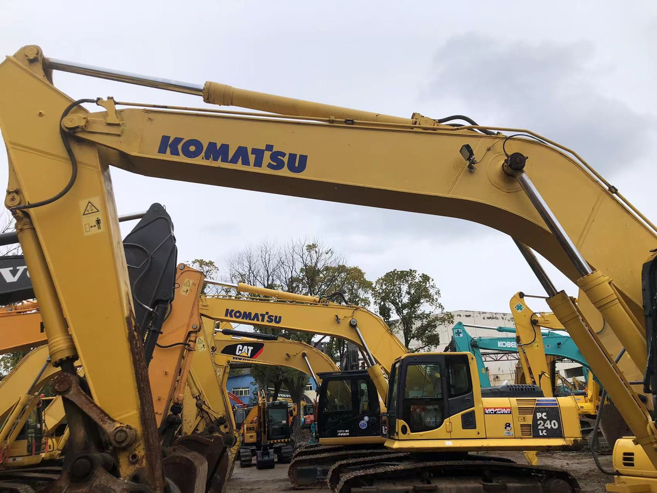 KOMATSU PC 210 LC - 7 - Bager guseničar: slika 5 KOMATSU PC 210 LC - 7 - Bager guseničar: slika 5