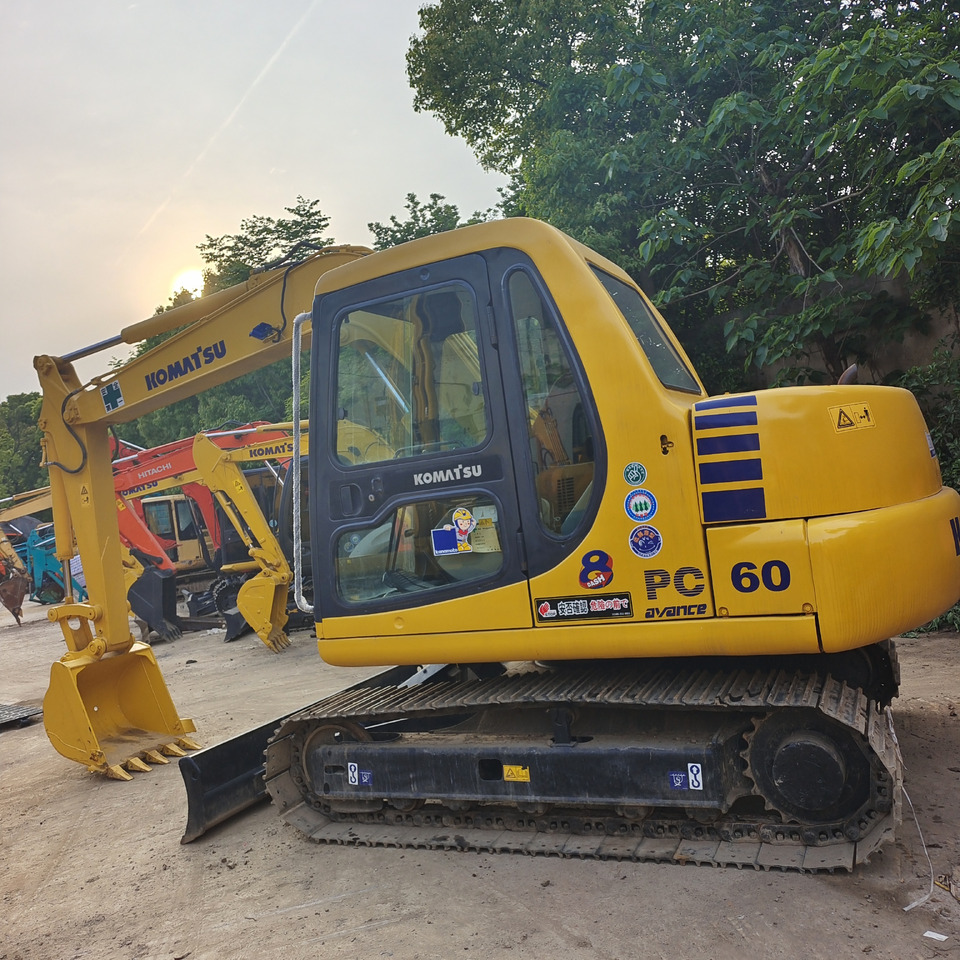 KOMATSU PC 60 - Mini bager: slika 5 KOMATSU PC 60 - Mini bager: slika 5