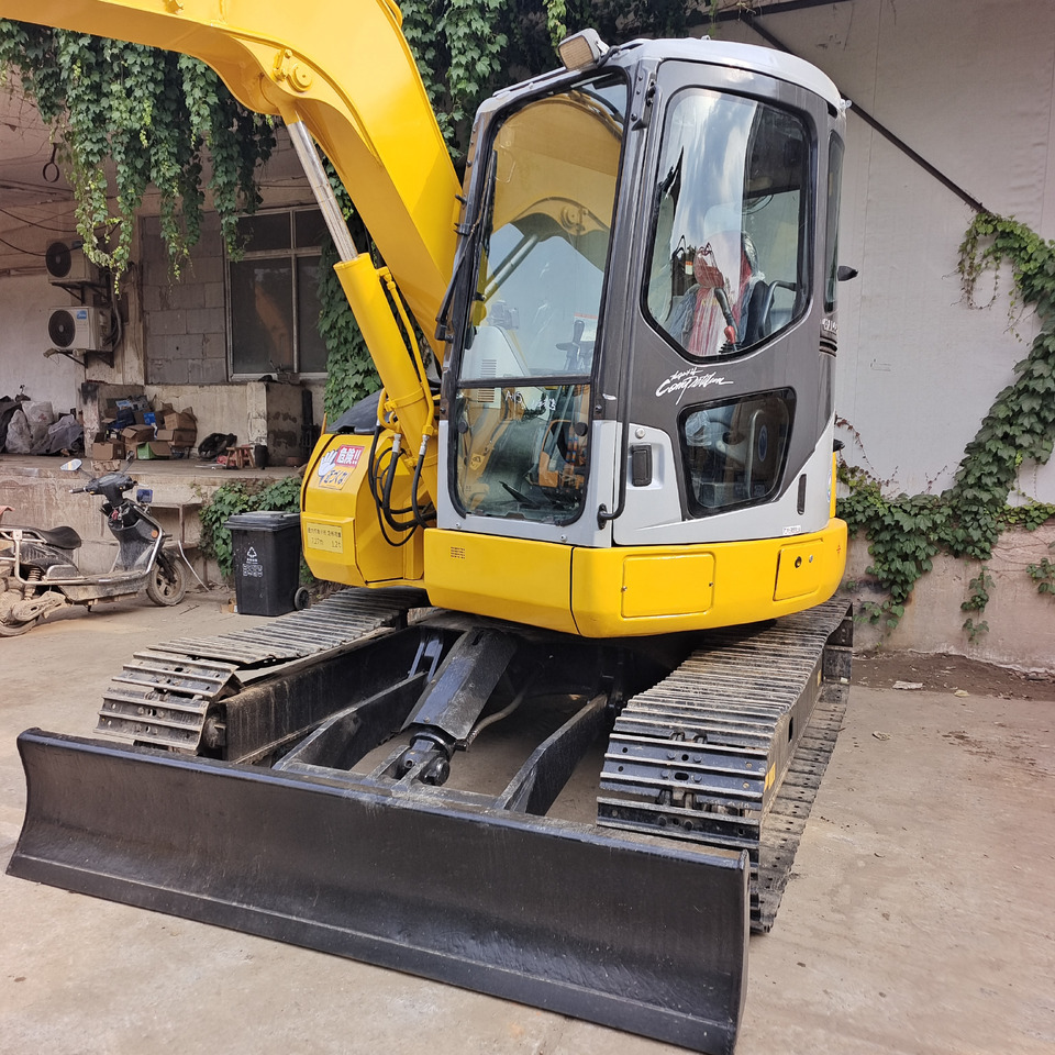 KOMATSU PC 78 US - Mini bager: slika 2 KOMATSU PC 78 US - Mini bager: slika 2