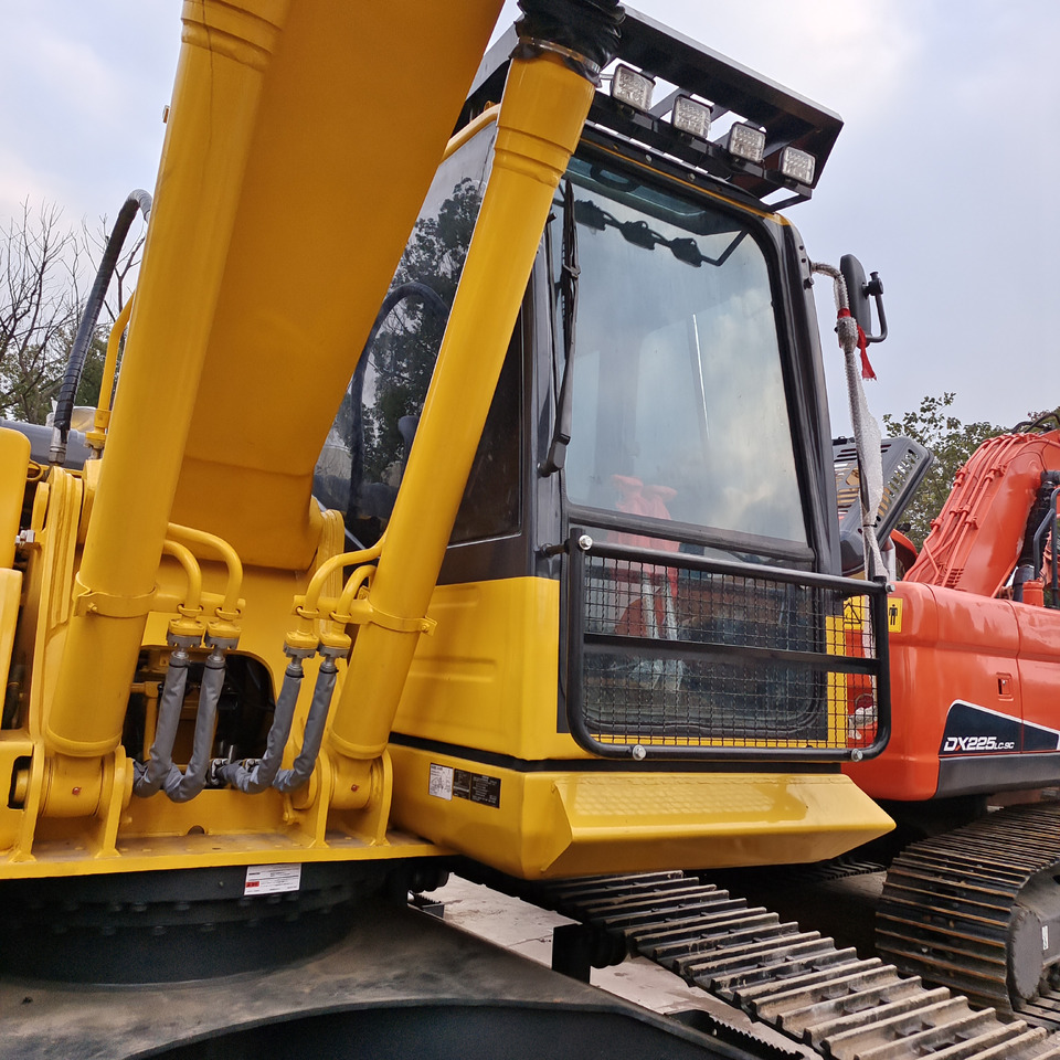 KOMATSU PC210LC - 8 - Bager guseničar: slika 5 KOMATSU PC210LC - 8 - Bager guseničar: slika 5