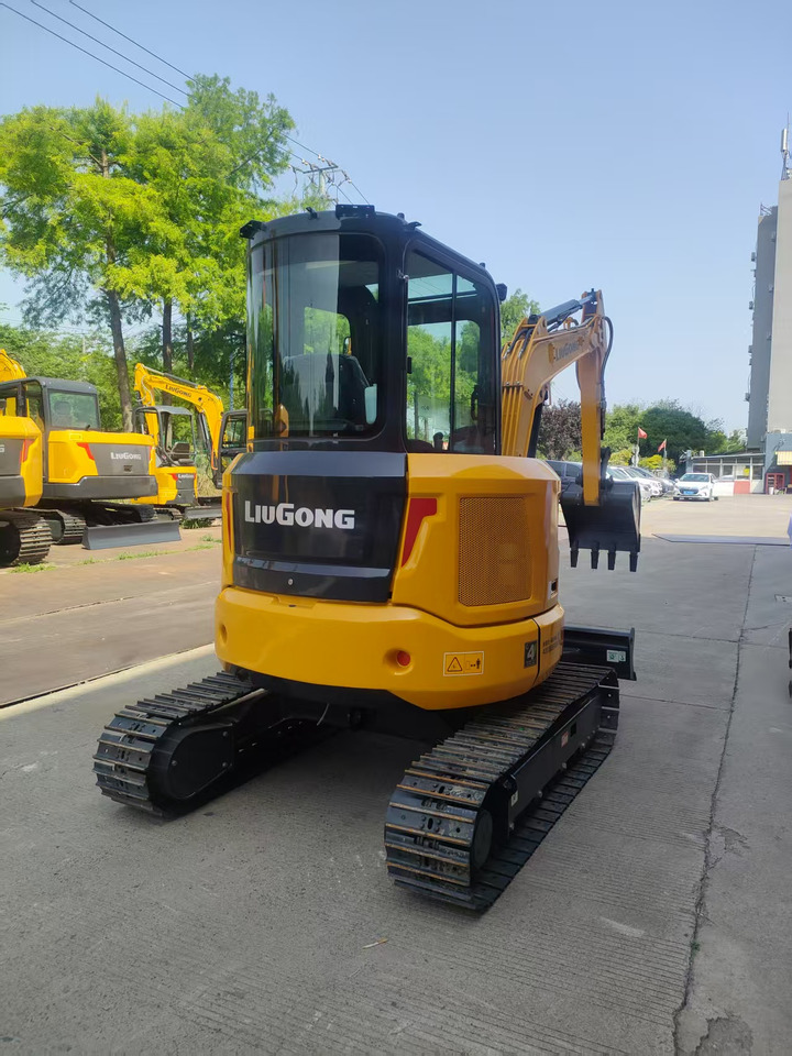 LIUGONG 9035F ZTSG4 BRAND NEW 3.8 TON 3 TON 4 TON MINI DIGGER - Mini bager: slika 3 LIUGONG 9035F ZTSG4 BRAND NEW 3.8 TON 3 TON 4 TON MINI DIGGER - Mini bager: slika 3