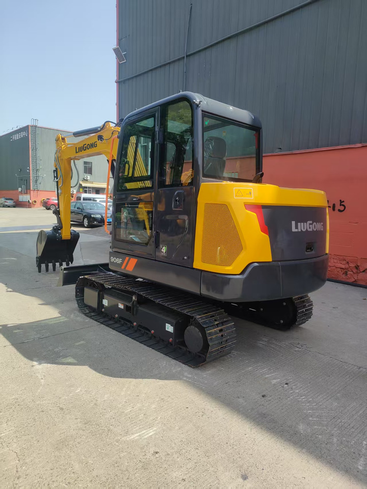 LIUGONG 906FG4 6 TON DIGGER BRAND NEW - Mini bager: slika 5 LIUGONG 906FG4 6 TON DIGGER BRAND NEW - Mini bager: slika 5