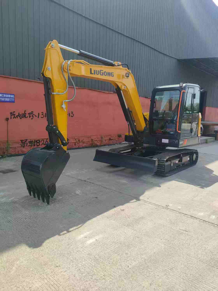LIUGONG 906FG4 6 TON DIGGER BRAND NEW - Mini bager: slika 2 LIUGONG 906FG4 6 TON DIGGER BRAND NEW - Mini bager: slika 2