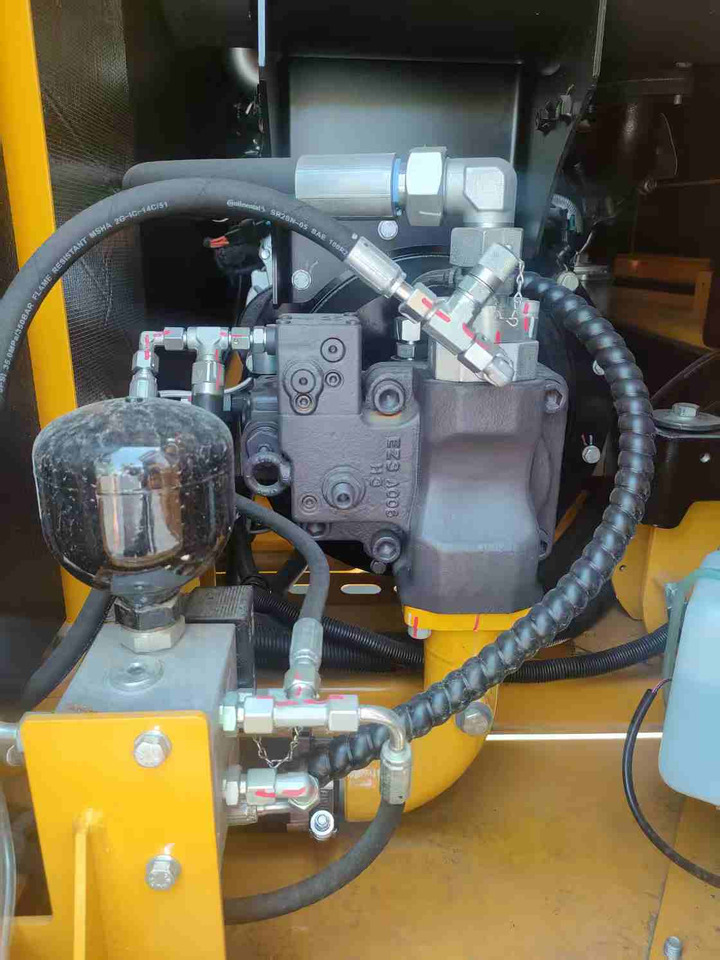 LIUGONG 9075FG4 BRAND NEW 7.5 TON DIGGER - Mini bager: slika 2 LIUGONG 9075FG4 BRAND NEW 7.5 TON DIGGER - Mini bager: slika 2