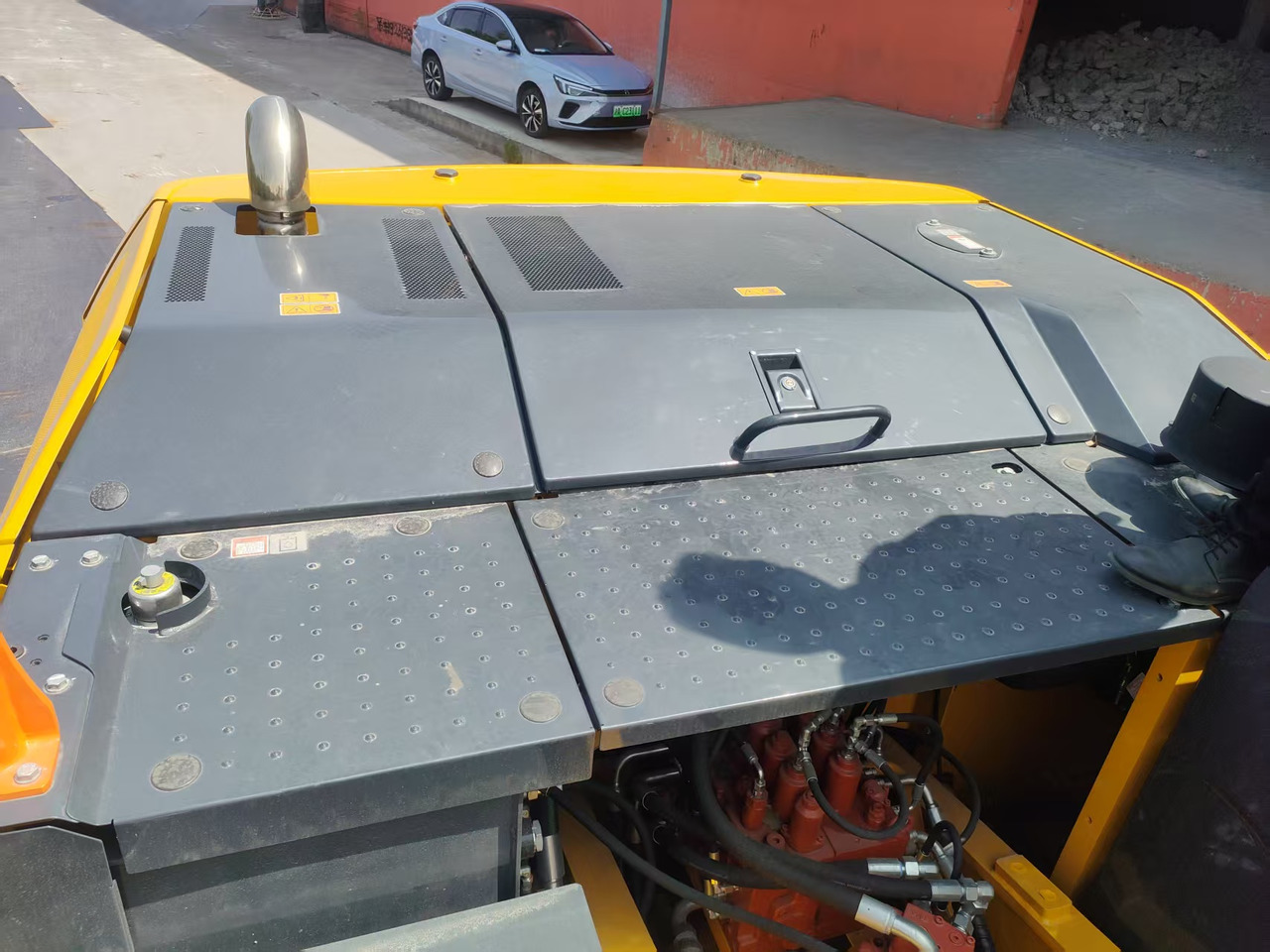 Novu Bager guseničar LIUGONG 920FG4 100% Brand New 21.5 TON 20 TON: slika 9