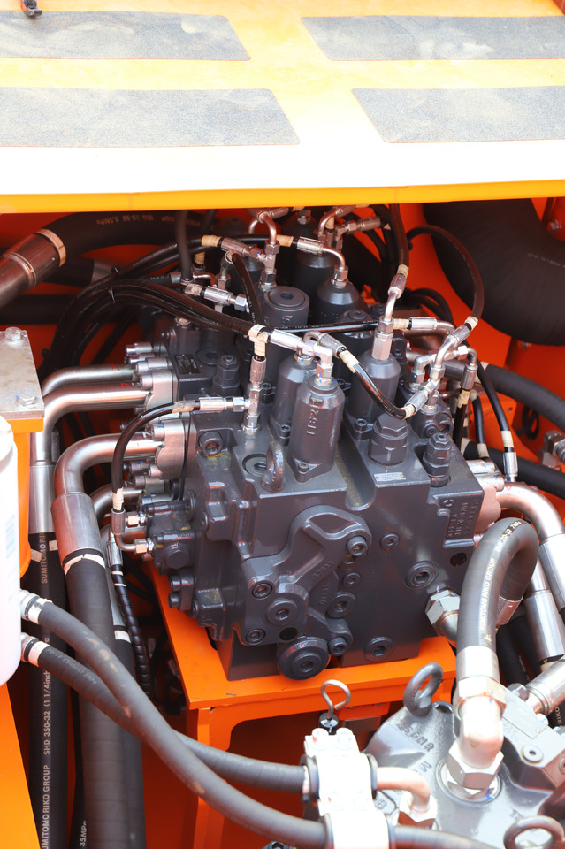 LONKING LG6490F G4 50 TON BRAND NEW - Bager guseničar: slika 5 LONKING LG6490F G4 50 TON BRAND NEW - Bager guseničar: slika 5