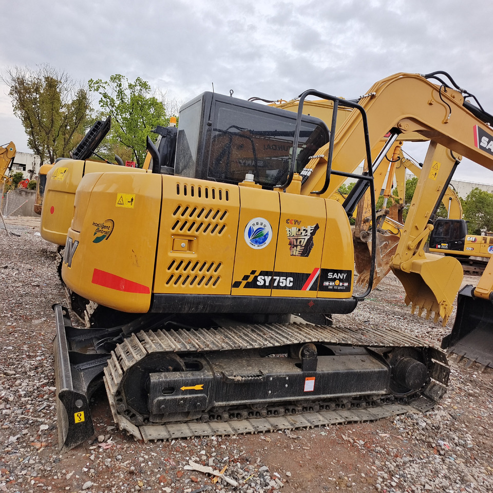 SANY 75C - Mini bager: slika 1 SANY 75C - Mini bager: slika 1