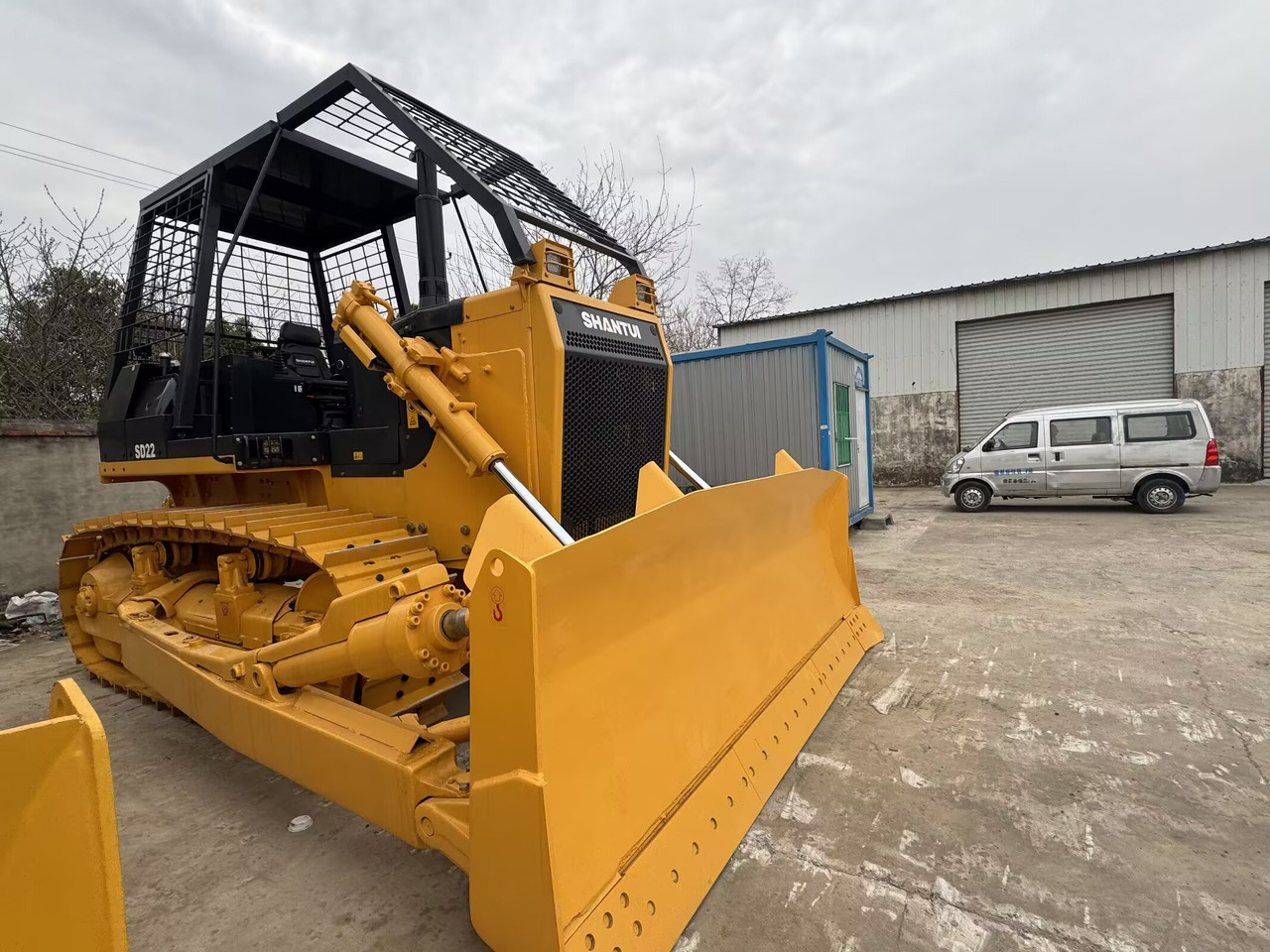 SHANTUI SD22F 220HP Forest Logging Lumbering Dozer with Winch - Buldožer: slika 2 SHANTUI SD22F 220HP Forest Logging Lumbering Dozer with Winch - Buldožer: slika 2