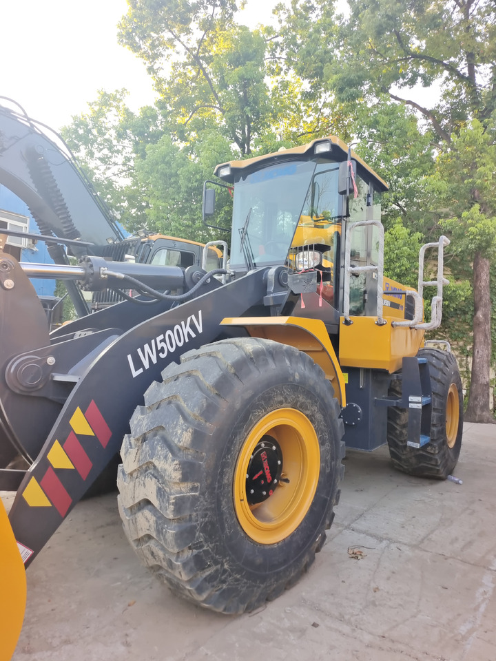 Utovarivač točkaš XCMG LW500KV: slika 10 Utovarivač točkaš XCMG LW500KV: slika 10