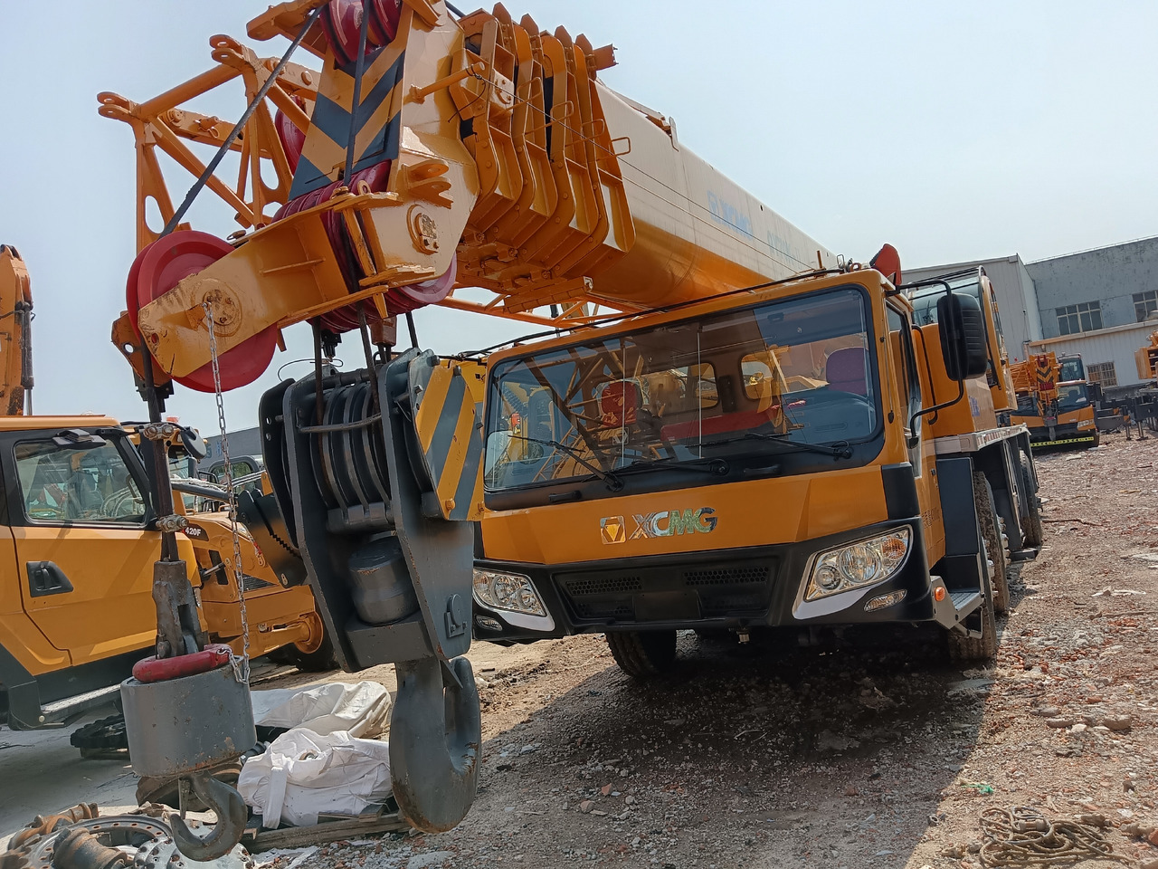 XCMG QY70K 70 TON - Autodizalica: slika 2 XCMG QY70K 70 TON - Autodizalica: slika 2