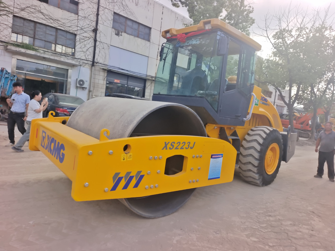 XCMG XS223J - Valjak za puteve: slika 3 XCMG XS223J - Valjak za puteve: slika 3