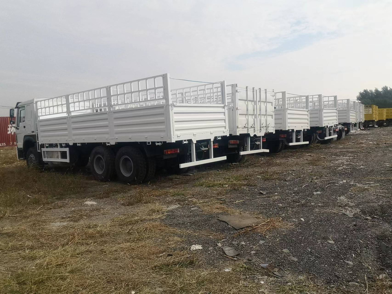Sinotruck howo371 375 380 400 420 fence - Istovarivač: slika 1 Sinotruck howo371 375 380 400 420 fence - Istovarivač: slika 1