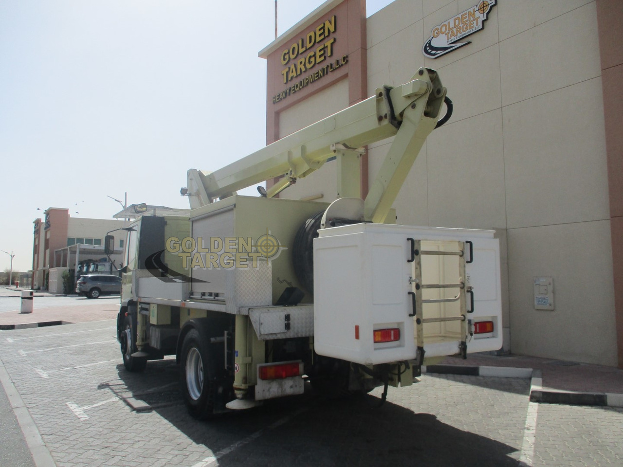 Iveco EURO CARGO 180E28 4x2 PALFINGER P180 Manlift - Vazdušna platforma montirana na kamion: slika 4 Iveco EURO CARGO 180E28 4x2 PALFINGER P180 Manlift - Vazdušna platforma montirana na kamion: slika 4
