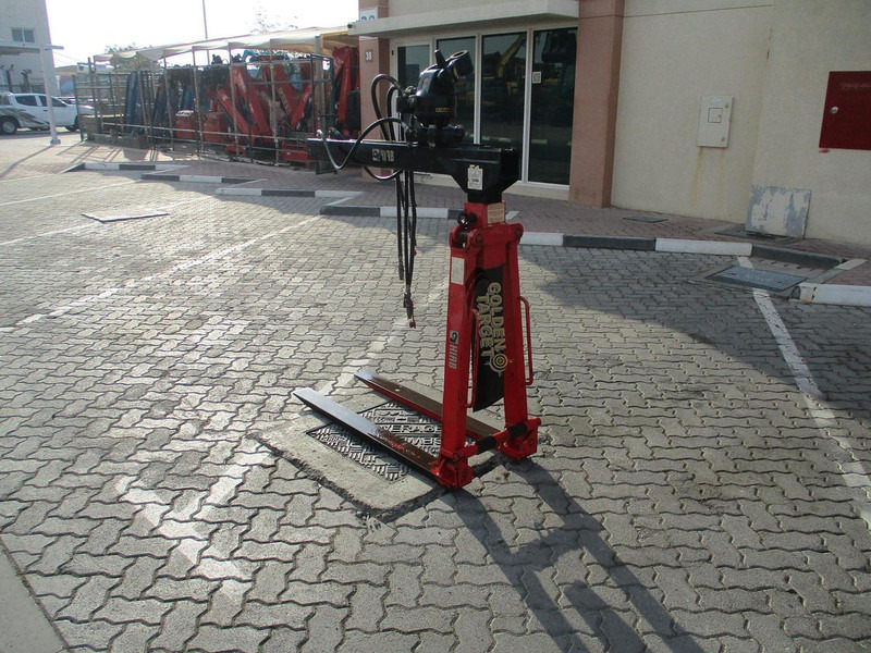 Kinshofer KM401H-1500 - Kran: slika 2 Kinshofer KM401H-1500 - Kran: slika 2