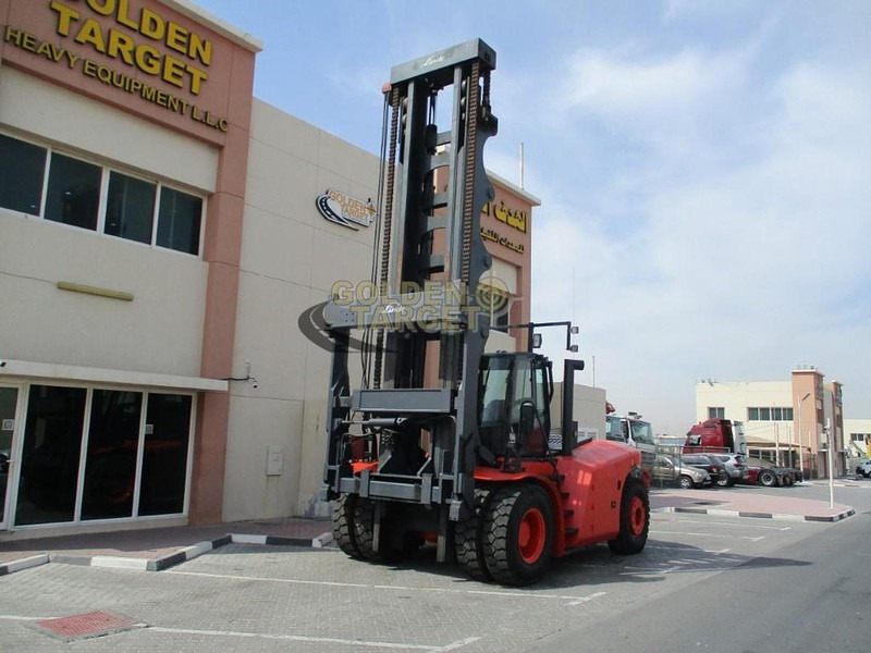 Linde - Mašina za kontejenere: slika 2 Linde - Mašina za kontejenere: slika 2