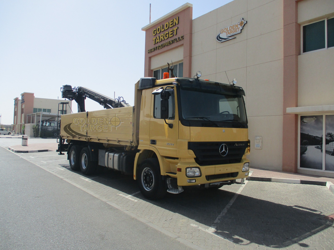 MERCEDES-BENZ ACTROS 2644 6×4 with ATLAS 165.2 Block Crane - Kamion sa dizalicom: slika 1 MERCEDES-BENZ ACTROS 2644 6×4 with ATLAS 165.2 Block Crane - Kamion sa dizalicom: slika 1