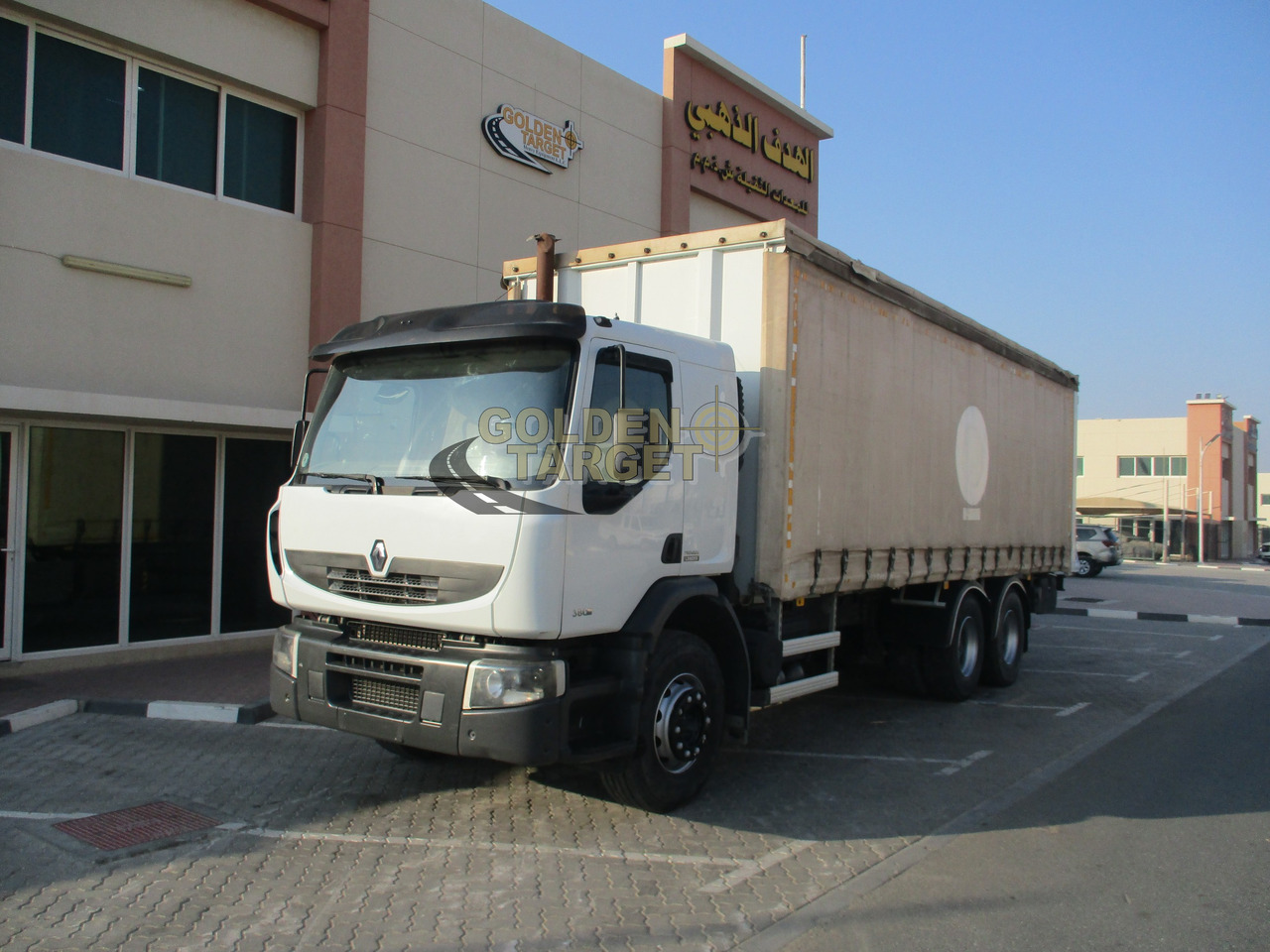 Renault KERAX 380 - Kamion sa ceradom: slika 2 Renault KERAX 380 - Kamion sa ceradom: slika 2
