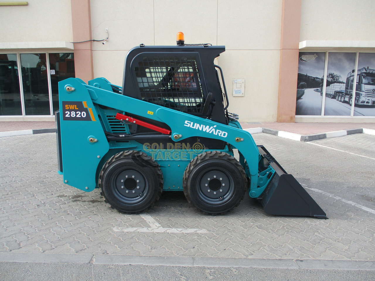 SUNWARD SWL2820 Skid Steer - Mini utovarivač: slika 5 SUNWARD SWL2820 Skid Steer - Mini utovarivač: slika 5