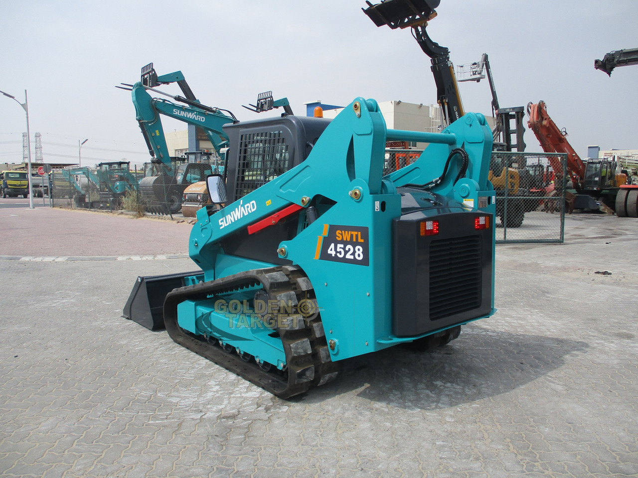 SUNWARD SWTL4528 Skid Steer - Mini utovarivač: slika 4 SUNWARD SWTL4528 Skid Steer - Mini utovarivač: slika 4