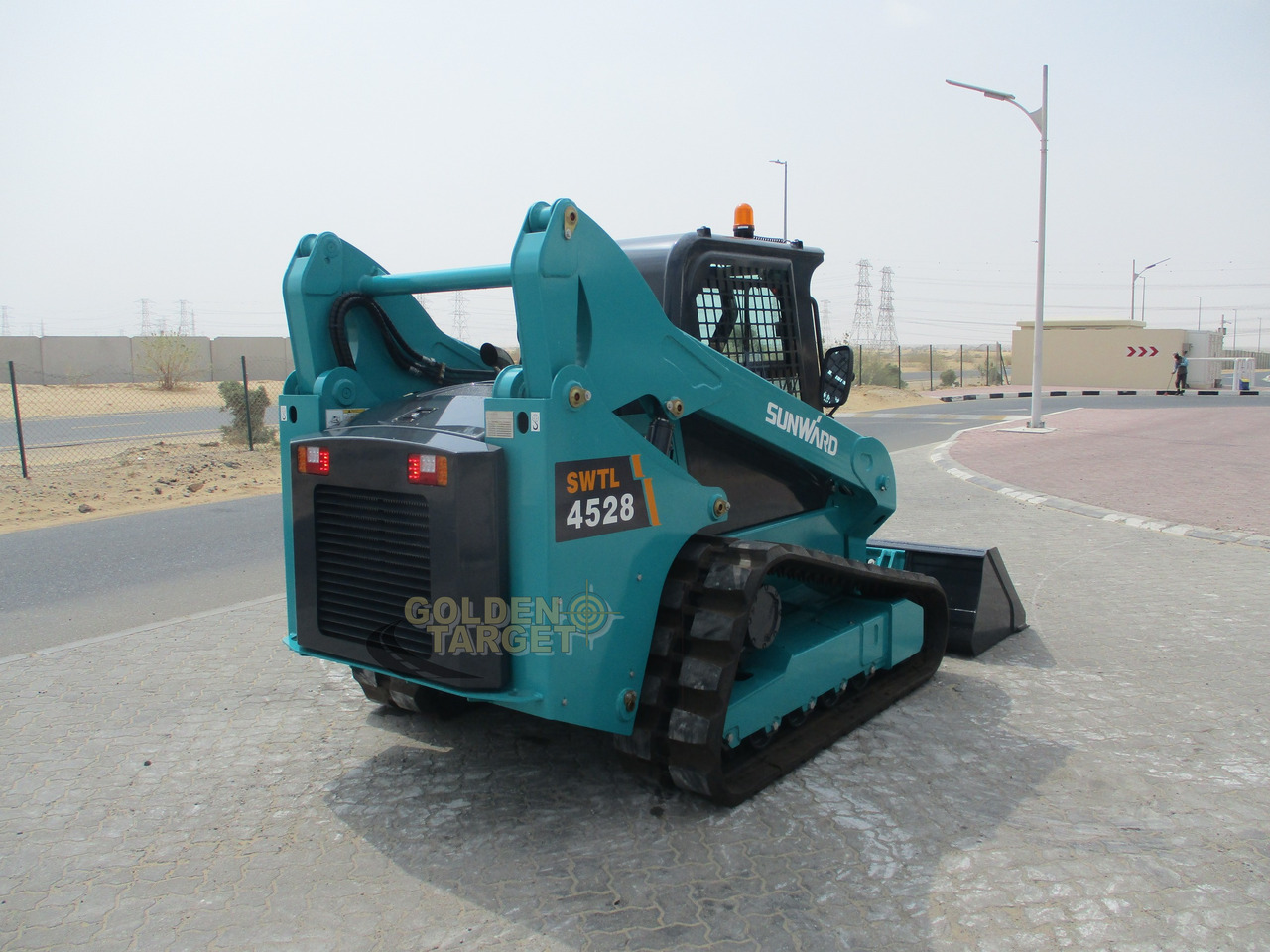 SUNWARD SWTL4528 Skid Steer - Mini utovarivač: slika 3 SUNWARD SWTL4528 Skid Steer - Mini utovarivač: slika 3