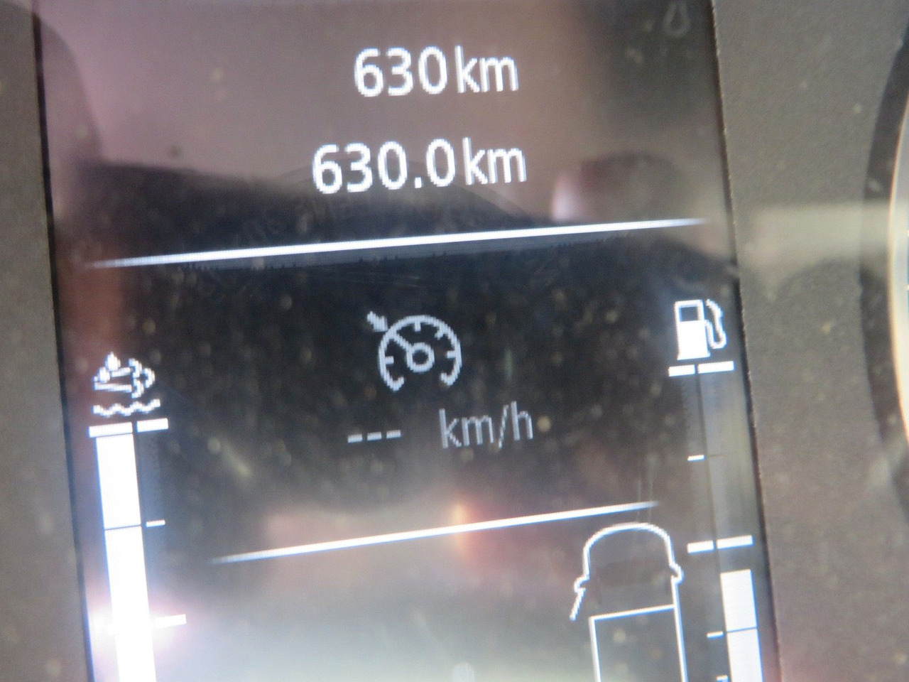 Renault MASTER3 tilt body - Dostavno vozilo sa ceradom: slika 5 Renault MASTER3 tilt body - Dostavno vozilo sa ceradom: slika 5