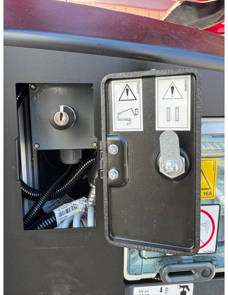 Novu Zglobna platforma Hinowa Lightlift 20.10: slika 11 Novu Zglobna platforma Hinowa Lightlift 20.10: slika 11